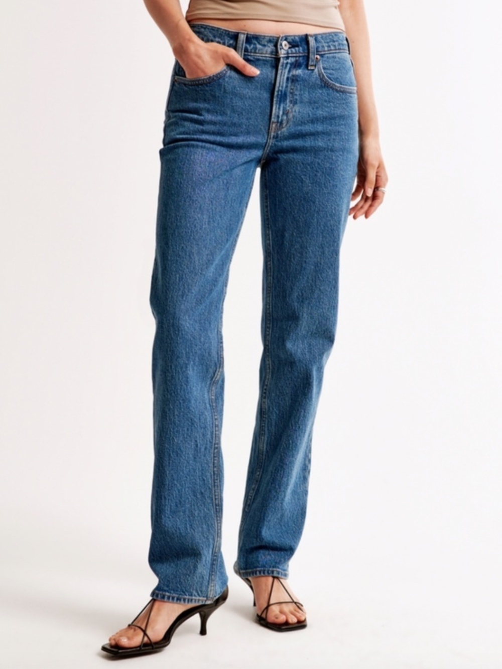 Abercrombie the 90s Straight Mid Rise Curve Love Jeans in Dark Marble